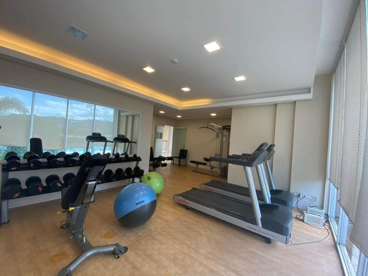 Entire 2Br Condo Unit@8 Spatial Condominium Davao City Exteriör bild