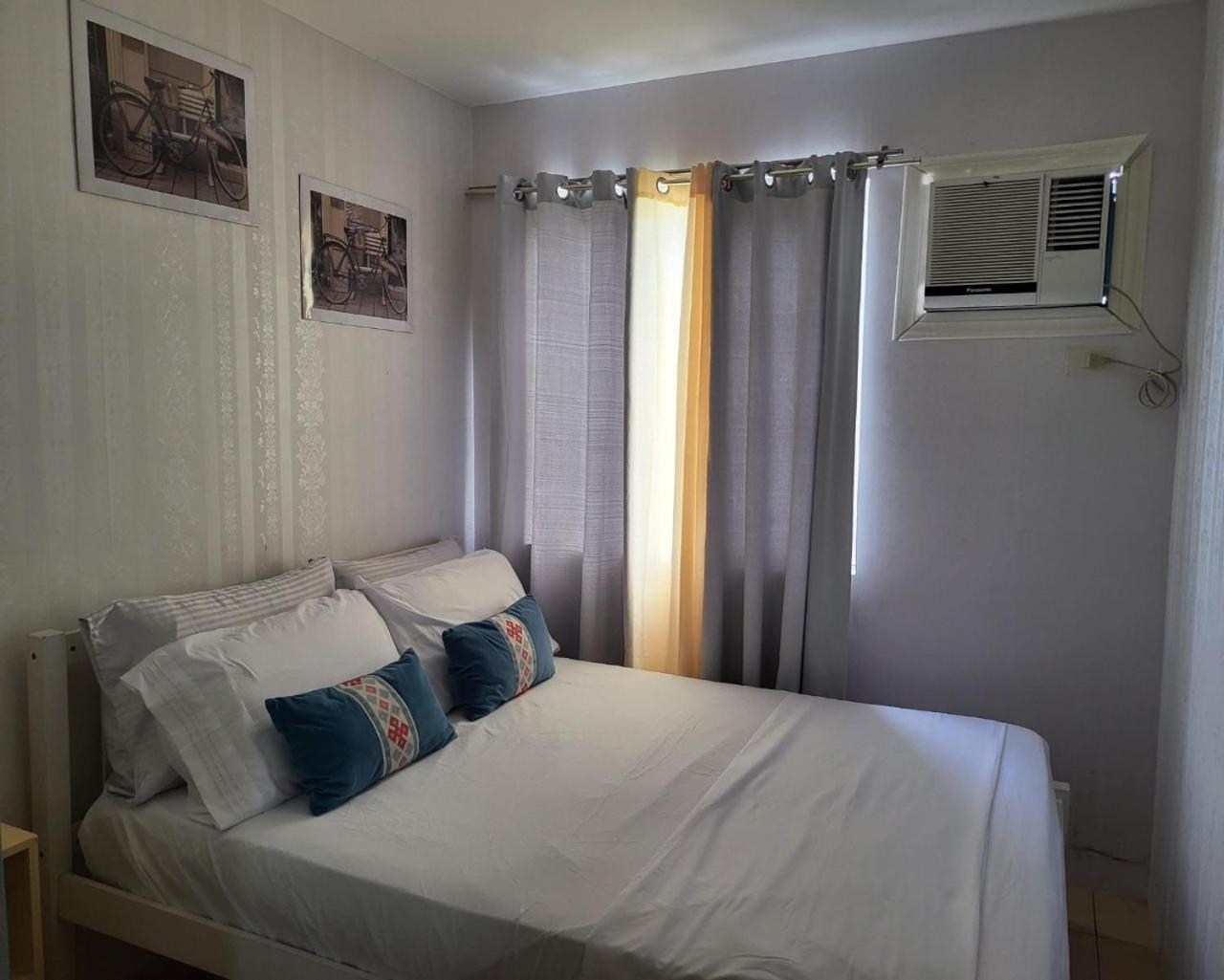 Entire 2Br Condo Unit@8 Spatial Condominium Davao City Rum bild